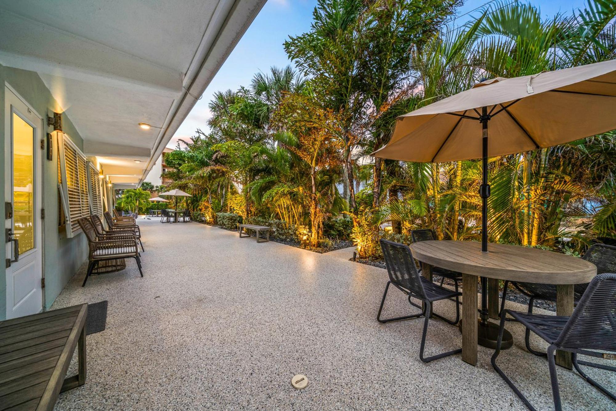 Wonderful Place Wprivate Patio Next To The Beach ココアビーチ エクステリア 写真
